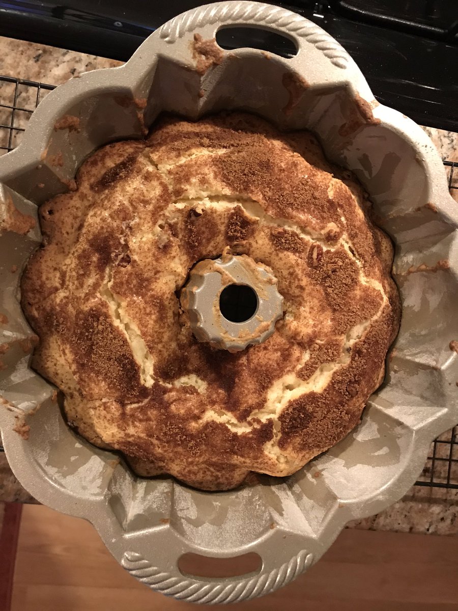 SHB6964's tweet photo. On your mark, get set, BAKE! Six loaves of pumpkin bread and two sour cream streusel coffee cakes! #7thDayRest?🎄 https://t.co/JHiZ0rwMns