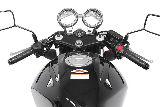 セパレートハンドルのtwitterイラスト検索結果 古い順