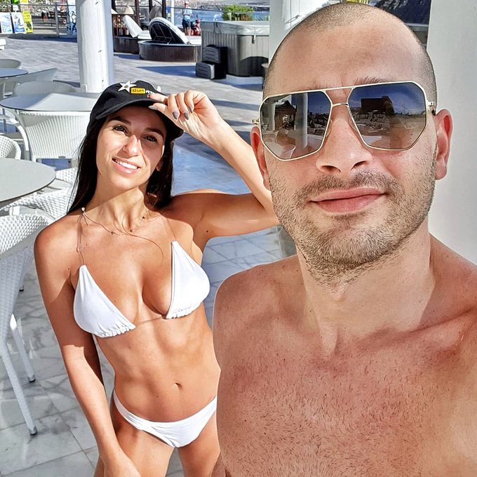 What can I say, today I totally left the threshold of thirty, I don't feel them on my skin, I feel them<a href="/tag/sundayvibes"class="tags"><span>#sundayvibes</span></a><a href="/tag/sundaymorning"class="tags"><span>#sundaymorning</span></a>