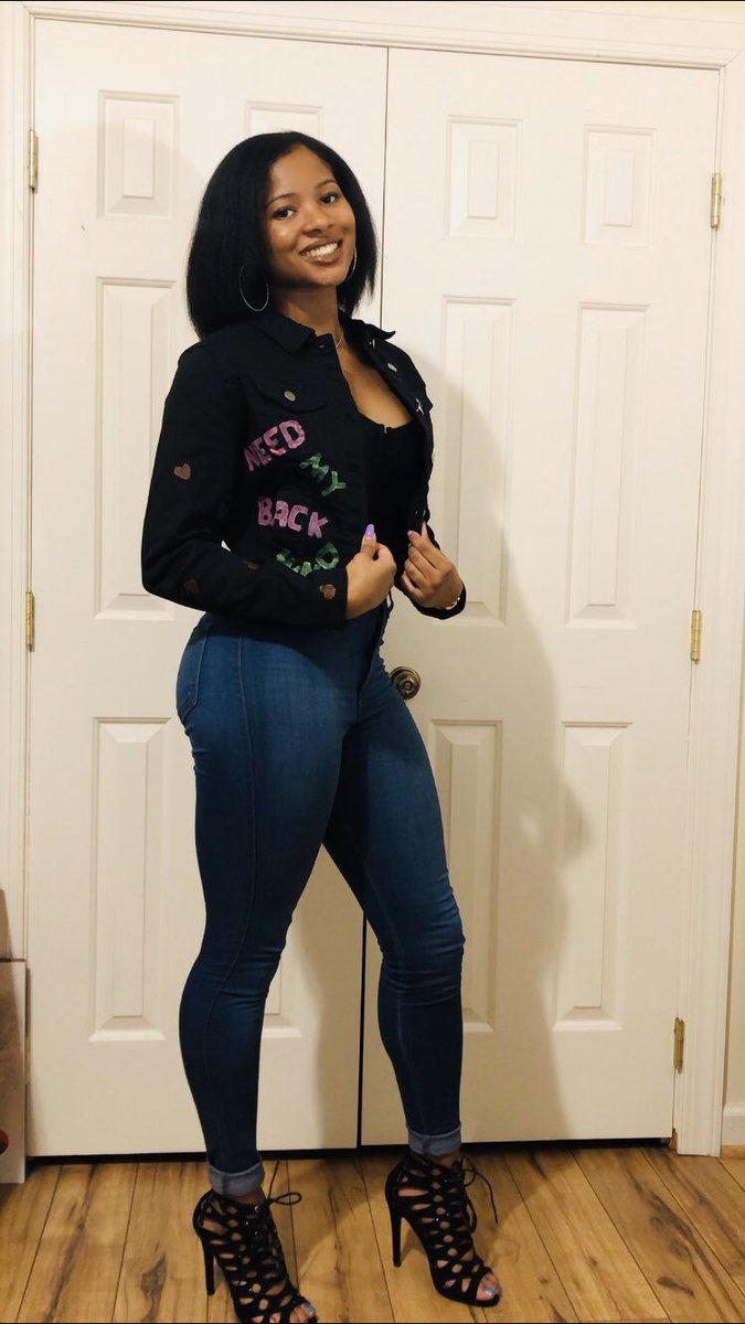 ThatGirlMyiaaa's tweet photo. Blessed to see 21 years🖤🙌🏾 https://t.co/GDZQECGHhW