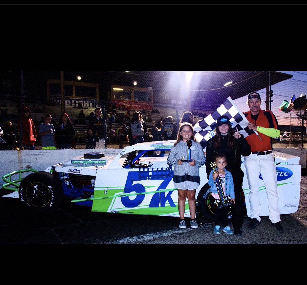 Favorite part about winning the dash is giving my trophy to the kids and watching them walk away with a smile. #sponsormepfc20
