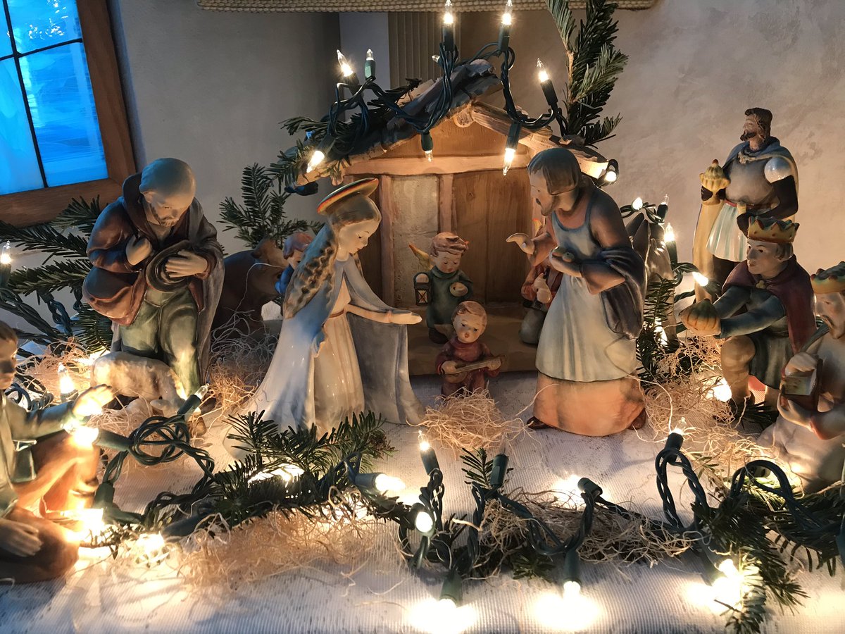 JesusHeals247's tweet image. How many nativity scenes do you have in your house?!? #ConventLife #NunFun #4thSundayOfAdvent