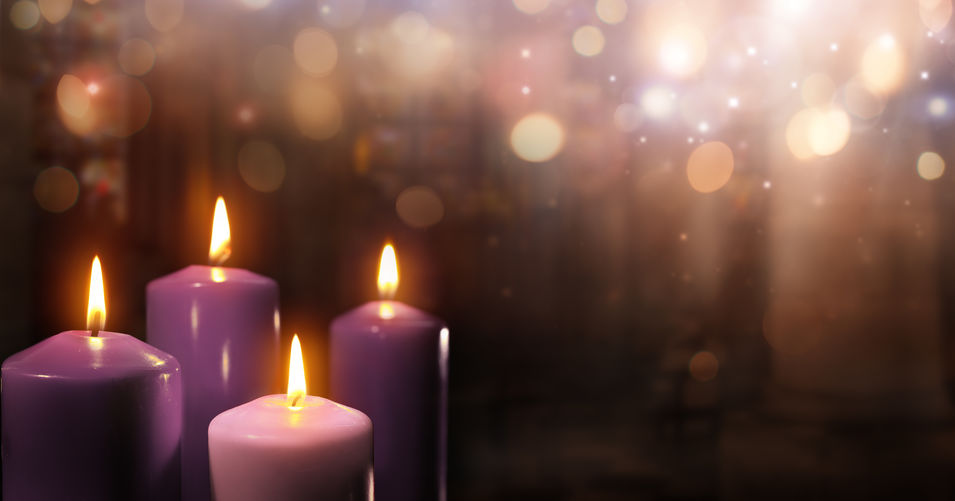 USHISPANICMIN's tweet photo. En este cuarto domingo de Adviento, enciende la cuarta vela en tu Guirnalda de Navidad y, junto a tu familia, pasa unos momentos en oración antes de la cena. #adviento #catolico https://t.co/oUCFAYOo7t