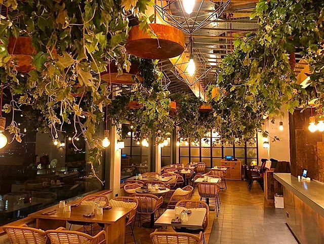 treesourceco's tweet image. Corten hanging trays filled with cascading foliage  in the restaurant and bar  @staytreehouse a stunning project designed by @phil_allen_design great working with you,  supported by the most skilled @ans_global and @outdoordesignuk nice work everyone! #i… ift.tt/2rg2eTw