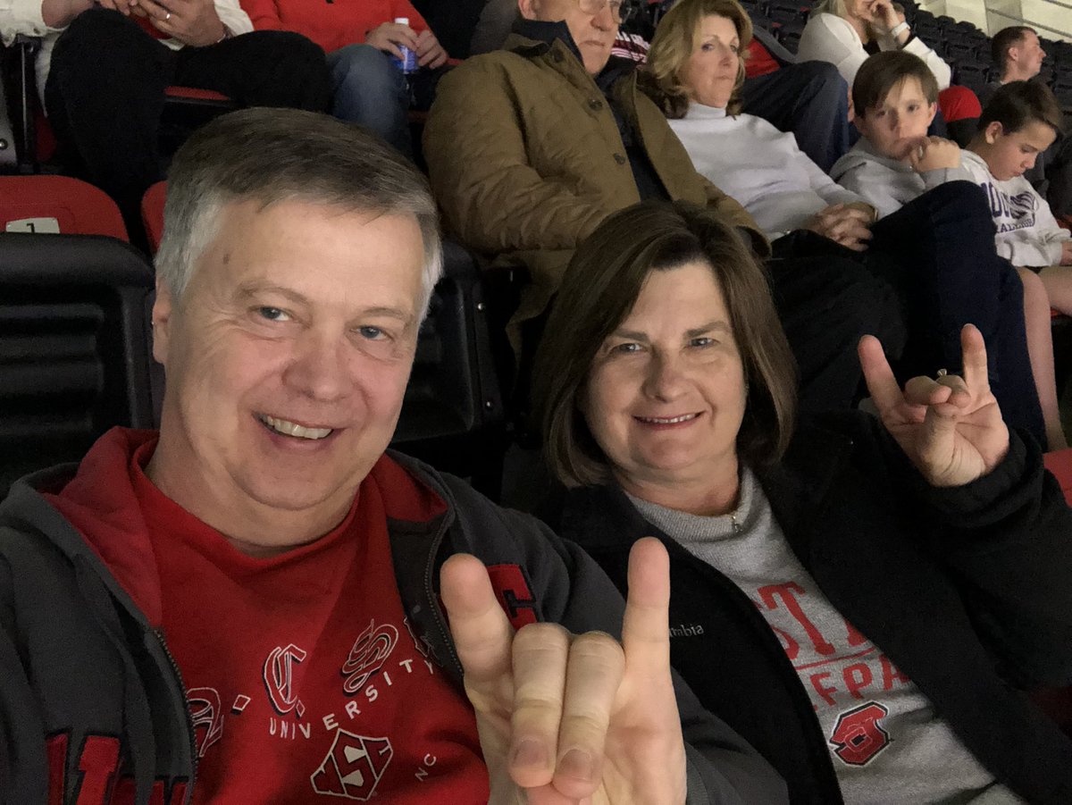 genecox's tweet photo. #StrengthInThePack https://t.co/sa4yCdEbV6