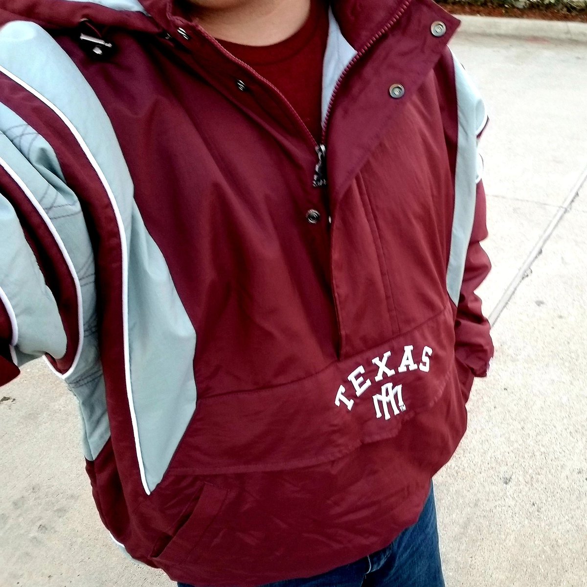 TheAdamDrake's tweet image. Y'all, this is NOT a drill! #StarterJackets are at #Academy. At least the College Station one has #Aggie starter jackets. #AnsweredPrayers #BringingBackThe90s