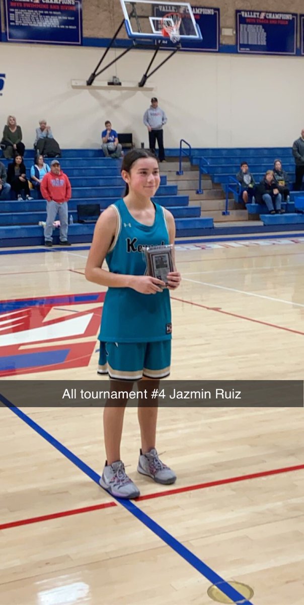 Thunder_RFK's tweet image. Congratulations to Jazmin Ruiz for receiving the All Tournament award this weekend at Dinuba-Orosi Varsity Tournament!!! Way to go ThunderBirds!!! #KsUp #TealNation #Ksquad