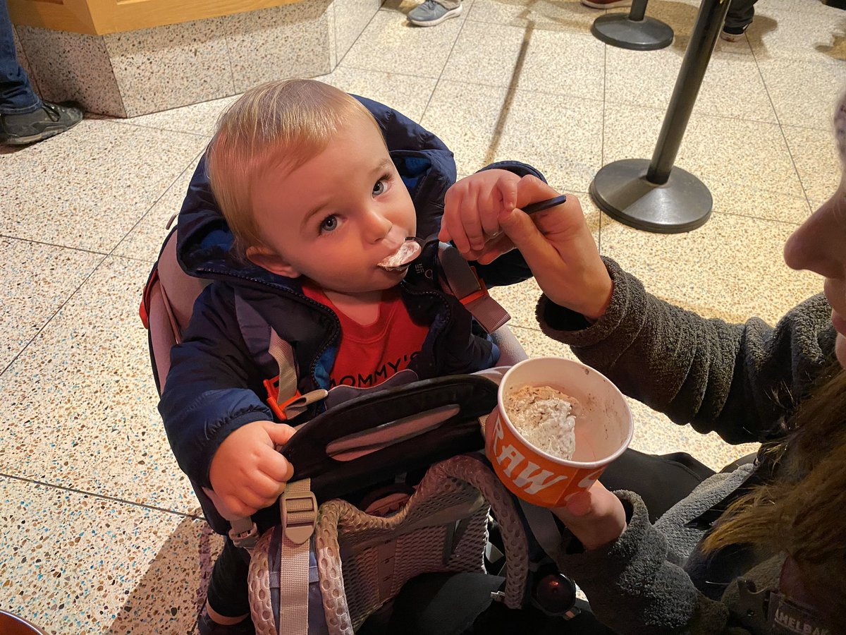 anton_katherine's tweet photo. Thank you @saltandstraw for being so accommodating and understanding of food allergies! My son was able to have his first ice cream today 🙏🍨#foodallergies #vegannutfree #firsticecream #crosbythomas #saltandstraw #15monthsold https://t.co/W0Fsv0uMxS