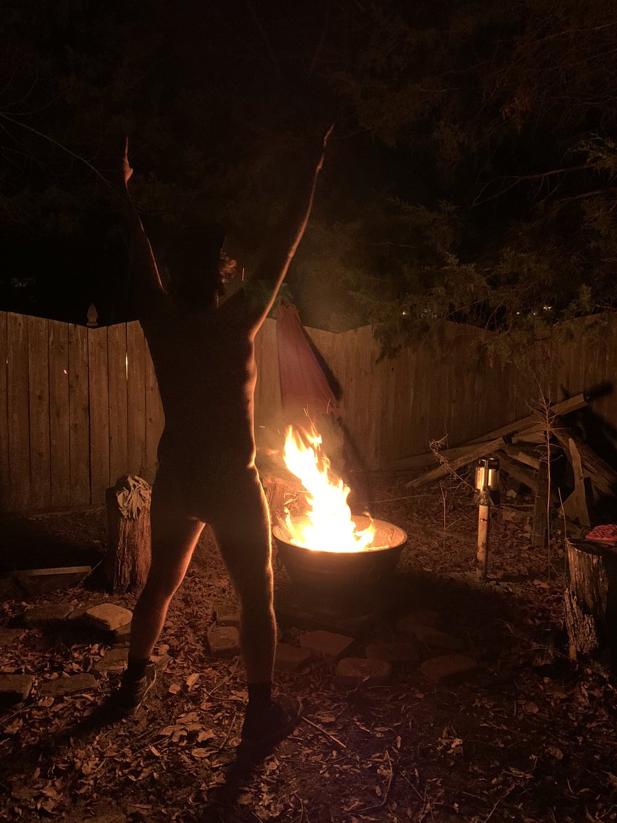 bigup828's tweet photo. 🥵#bi #boy #big #fire https://t.co/mxNWBWHx1h