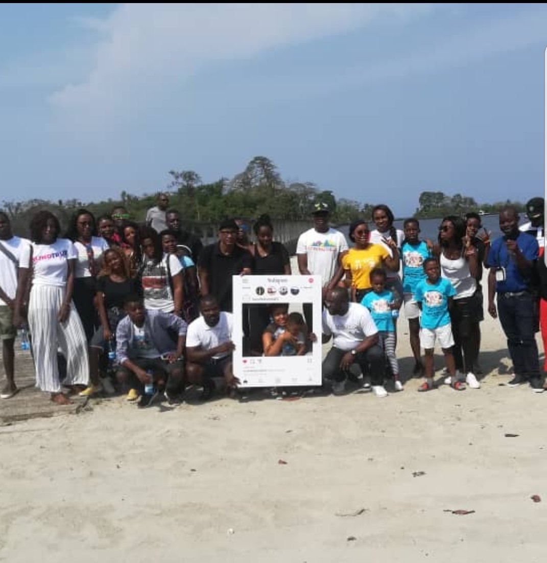 Agencias de la ANAVGE patrocinaron la excursión de #ISAWWAKANDAEG <a href="/EgIsaw/">IsawWakandaEG</a> en el Malabo City Tour Bus. <a href="/punto_grupo/">GRUPO Y PUNTO</a> <a href="/Ruta47/">RUTA 47</a> <a href="/guineaturismo/">Guinea Turismo</a> <a href="/EbutViajes/">Ebut Travel - Agencia de Viajes</a> #enohatours <a href="/eurekeando/">Eurekeando Guinea Ecuatorial</a> <a href="/ANAVGE_ge/">ANAVGE</a>