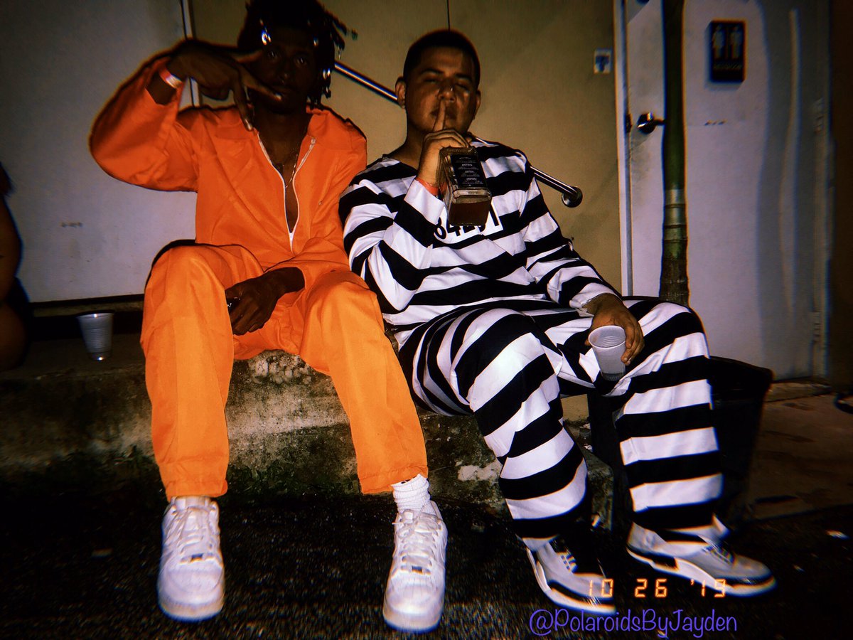 PolaroidsByJayd's tweet photo. Support me on IG #PolaroidsByJayden™ #CandidPhotographer #CandidsByJayden #Photography #JaydenOriginal #JaydenOriginals #CandidPolaroids #BasedPhotography #BasedGang #BasedCandids #PolaroidGang #Trap https://t.co/5d6igeGH4L
