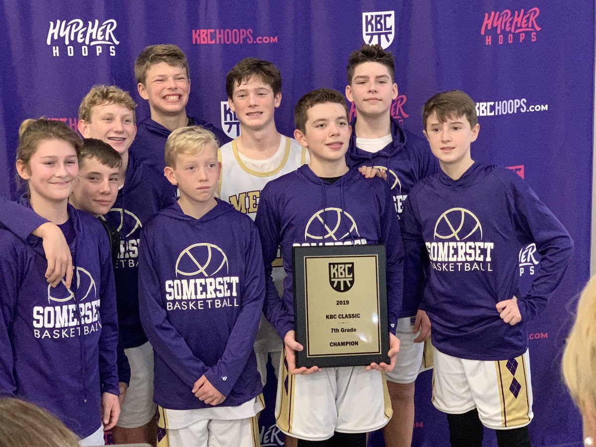 BriarJumpersBB's tweet photo. Congrats to our 7th grade team on winning the 2019 KBC Classic in Lexington this weekend! @MrRossSHS https://t.co/Gzf0DlfOb5
