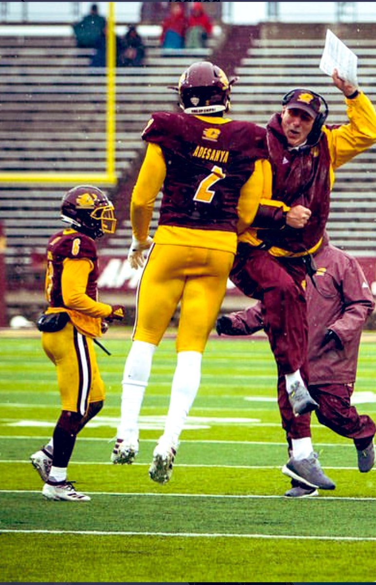 kray_sean's tweet photo. Forever appreciative for the opportunity to do what I love 💪🏿🔥. Thank you Central Michigan University 
#FireUpChips #CMUFootball https://t.co/CRyCOO0IdZ