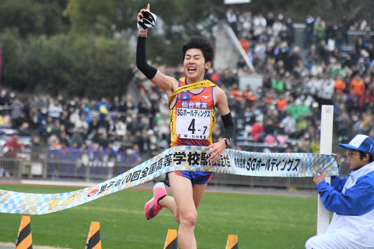 朝日新聞仙台総局 בטוויטר １０回やったら９回は負ける その１回に懸けよう 釜石慶太監督 仙台育英 女子は主力の留学生ムソニ選手をけがで欠いた中での優勝でした 木村梨七 主将はゴール後 タオルを持って出迎えていたムソニ選手の胸に飛びこみ 涙を流