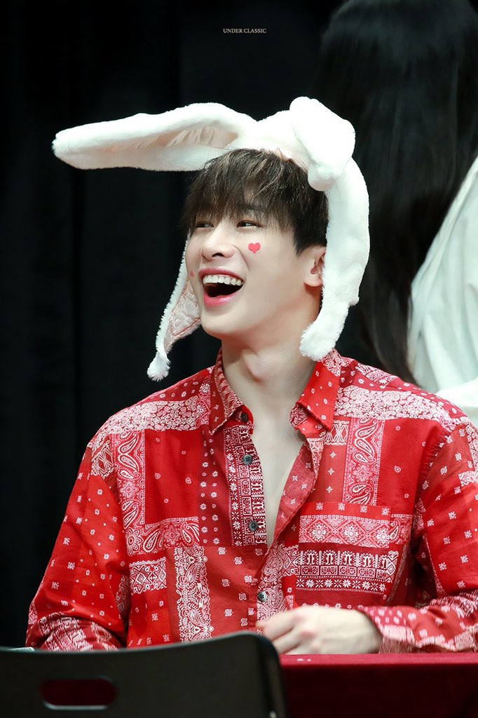 Hwonnie94Only's tweet photo. ขอให้เช้านี้เป็นเช้าที่ดีที่สุด สำหรับการเริ่มต้นทำสิ่งใหม่ๆ ขอให้มีพลังกายและพลังใจที่ดีในการทำงาน ได้กินของที่ชอบเยอะๆ ได้มีเวลาพักผ่อนกันด้วยและหวังว่าวันนี้ทั้งวันจะได้ใช้เวลากันอย่างดีและมีสุขภาพที่แข็งแรงปลอดภัยกันน้ามอน
🐻🐰🐶🐹🐢🐝🐺
#ProtestForWonho
#7명일때가_가장_빛나 https://t.co/juBplVKTsU