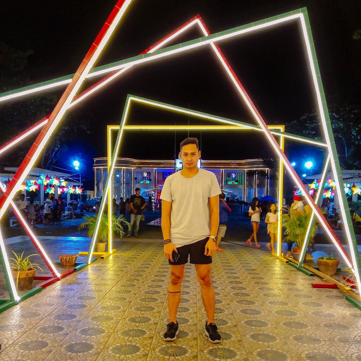 jetbisenio's tweet photo. About Saturday night. #WhenInAlbay https://t.co/kfkLMWVmpv