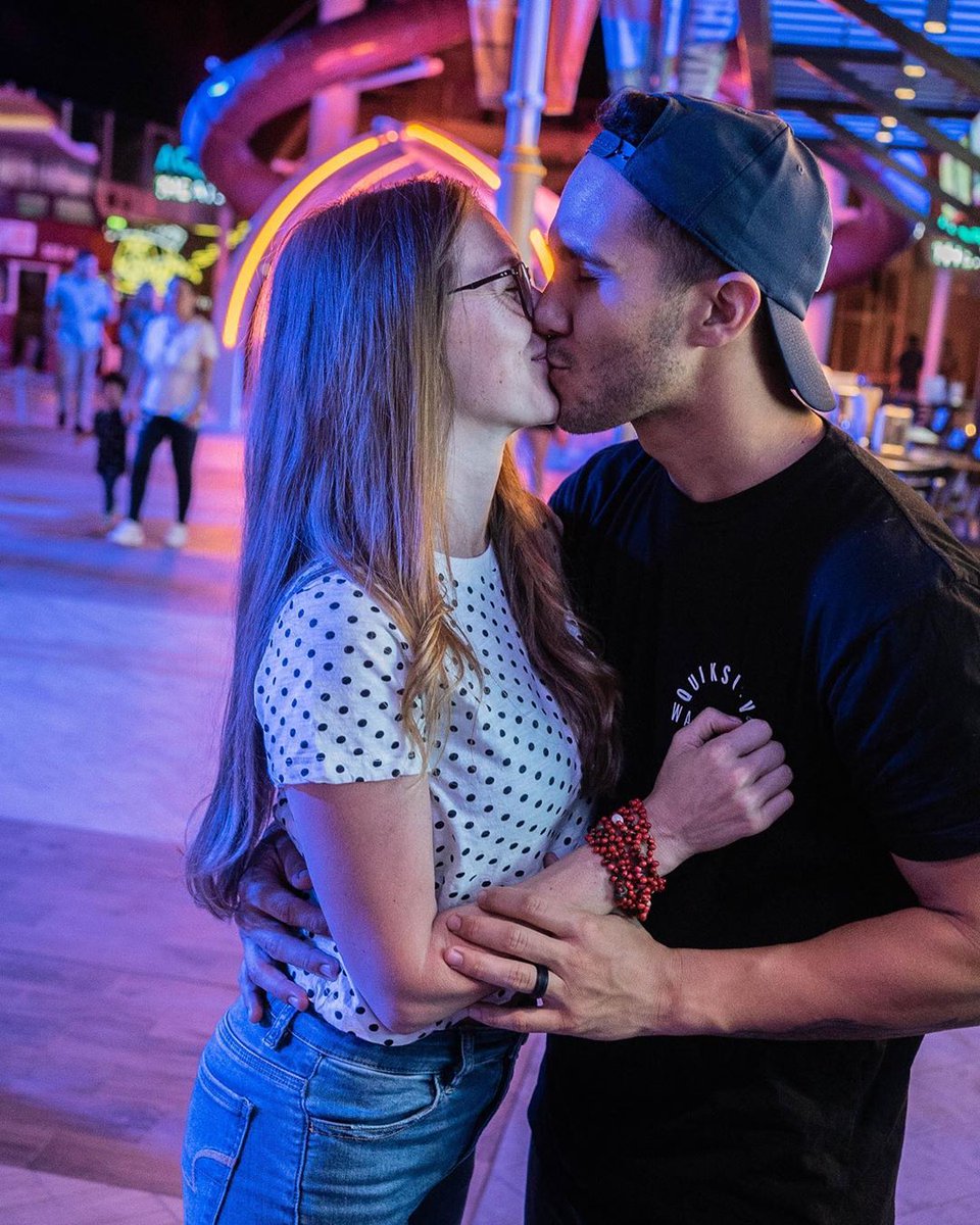 CarlosPenaVBR's tweet photo. (+)
Embalos de um cruzeiro pela noite! 😍💜
-
#Carlexa #CarlosPenaVega #AlexaPenaVega https://t.co/BN3yevTIyg