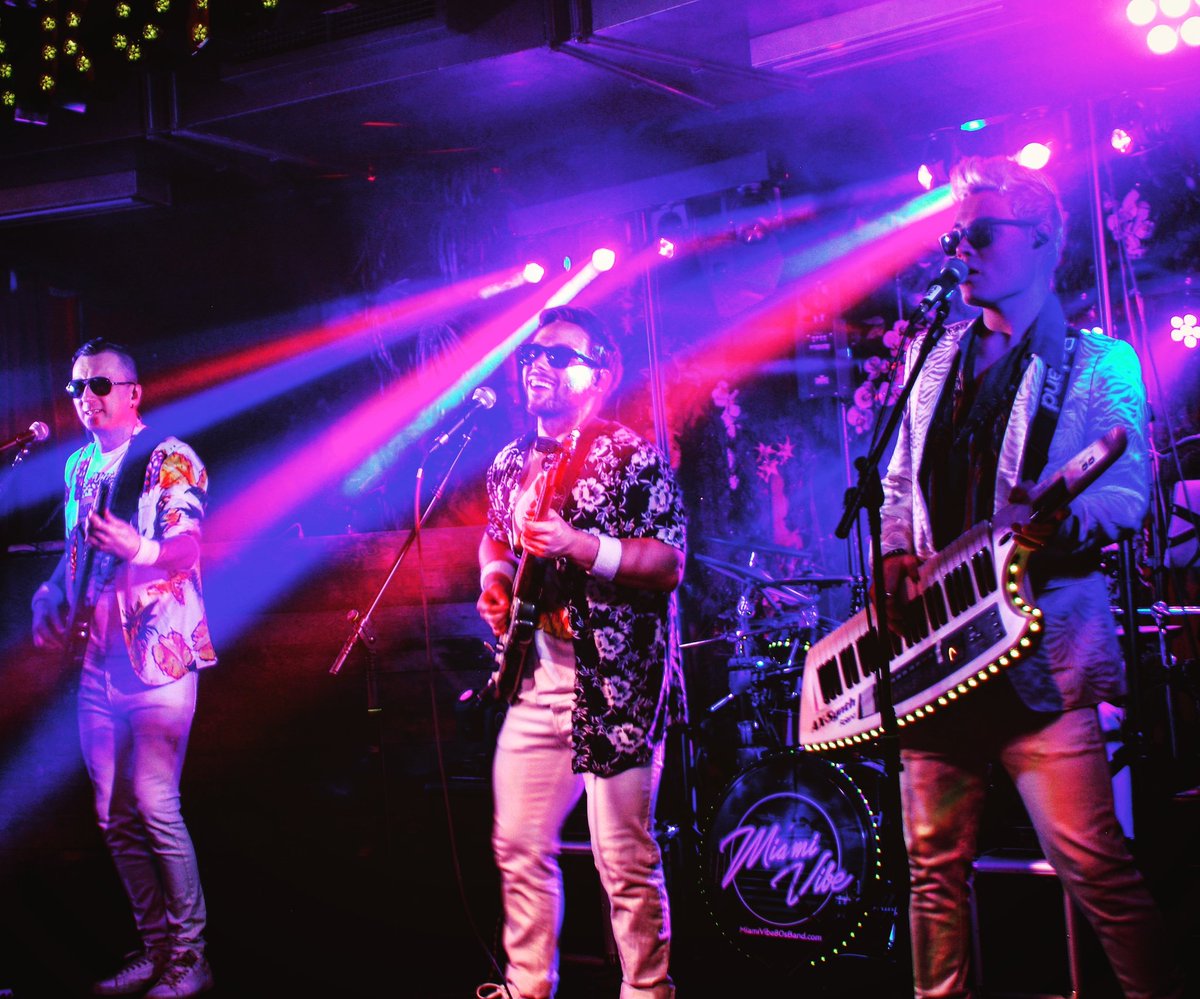 miamivibeband's tweet photo. Having a lovely time on stage @tropicanalondon πππ #miamivibe80sband #miamivibe #80s #80sband #functionband #weddingband #80sevent #london #clubtropicana #tropicana #corporateevents https://t.co/fiGyzOcvVe