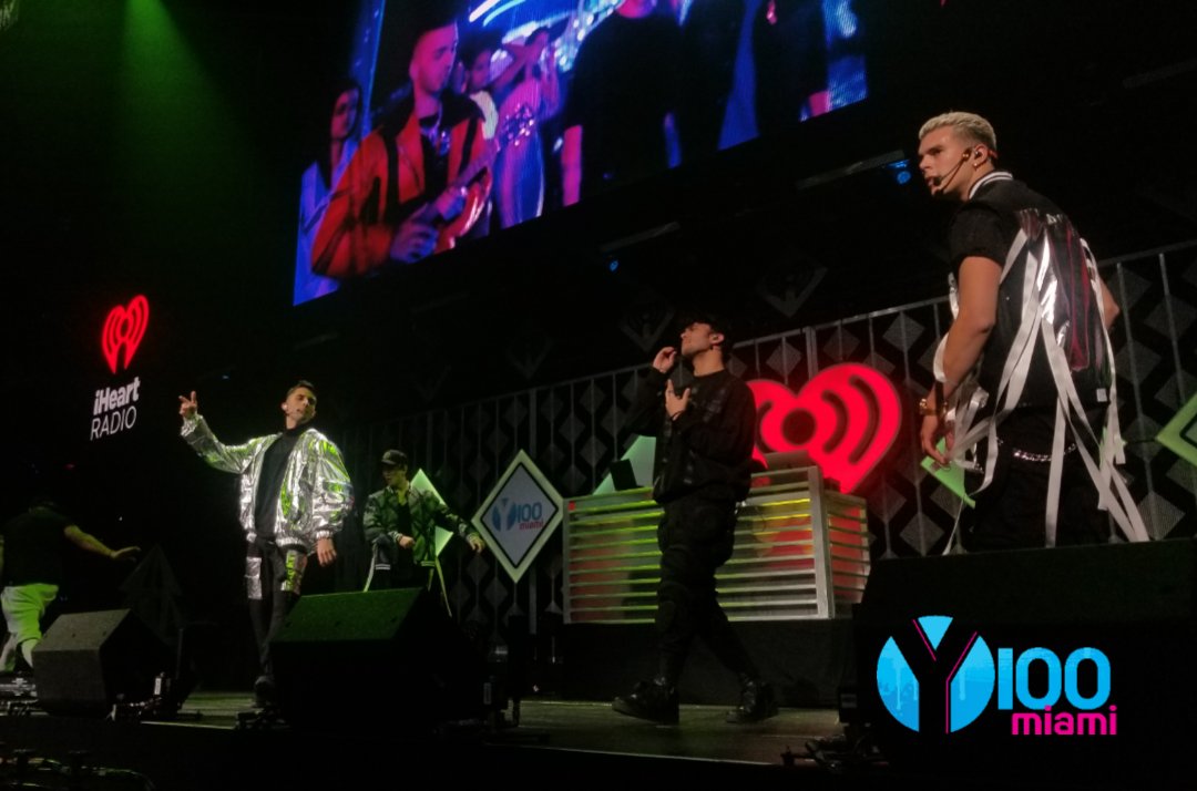 Y100MIAMI's tweet photo. .@CNCOmusic con sabor latino at #Y100JingleBall presented by @capitalone https://t.co/f7lg8H2Ohe