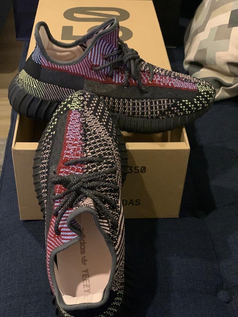 jaquelineteve's tweet photo. Vendo 😱 #brandnew 🤩 #adidas #boost350v2 #yecheil #7🚶‍♂️ https://t.co/2wNypVvPPb