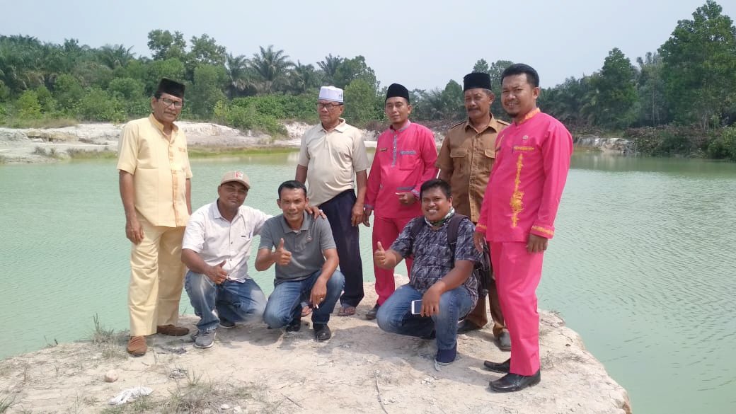BknRozi's tweet photo. Pembangunan desa dibangun dg maksud dan tujuan
#DesaSurga 
#tppiriau 
#TPPIBengkalis
@jokowi 
@Kiyai_MarufAmin 
@halimiskandarnu 
@anwsanusi 
@imansyukri 
@taufikmadjid71 
@fachrilabalado 
@Kpw1Riau https://t.co/zbSUr4ElRV