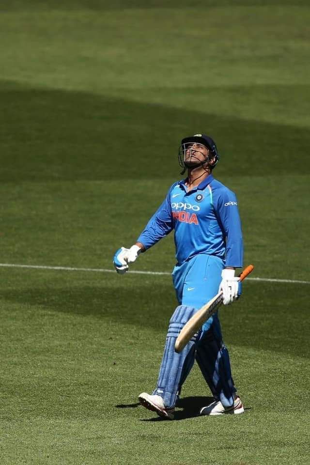 sethu_madhan's tweet photo. 1️⃣7️⃣2️⃣6️⃣6️⃣ International runs
8️⃣2️⃣9️⃣ Dismissals 
3️⃣ IPL 
2️⃣ CLT20  
1️⃣ World T20 
1️⃣ Champions Trophy 
1️⃣ World Cup 

One Name : Mahendra Singh Dhoni! 

#15YearsOfDhonism #15YearsofMSD #MSDhoni...

தலைவன் எவ்வழியோ அடியனும் அவ்வழியே 😍 https://t.co/yfS4axtVD1