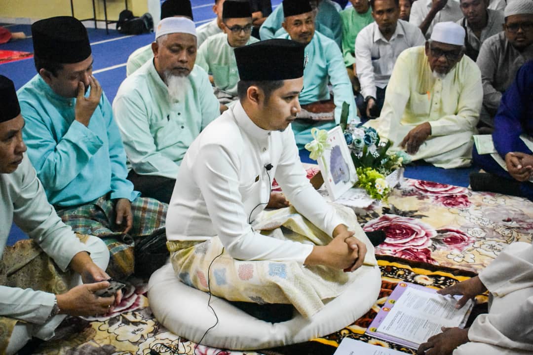 muhdluqmann_'s tweet photo. Alhamdulillah dengan sekali lafaz. Syukur ♥️ https://t.co/EWZLuqDYMS