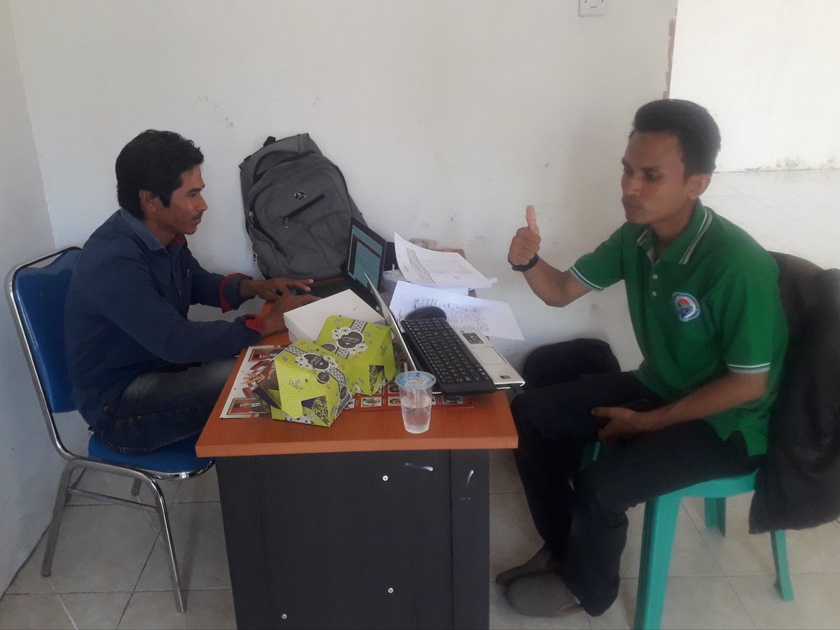 B_deroAR's tweet photo. Bergelut dengan data dan percepatan perencanaan desa 2020,,, menjelang akhir tahun 2019...
Desa Ta'a kec. kempo Dompu NTB
#TPPINTB
#manfaatdanadesa
@halimiskandarnu @anwsanusi @taufikmadjid71 @fachrilabalado
#desasurga https://t.co/O3dNd5FpUu