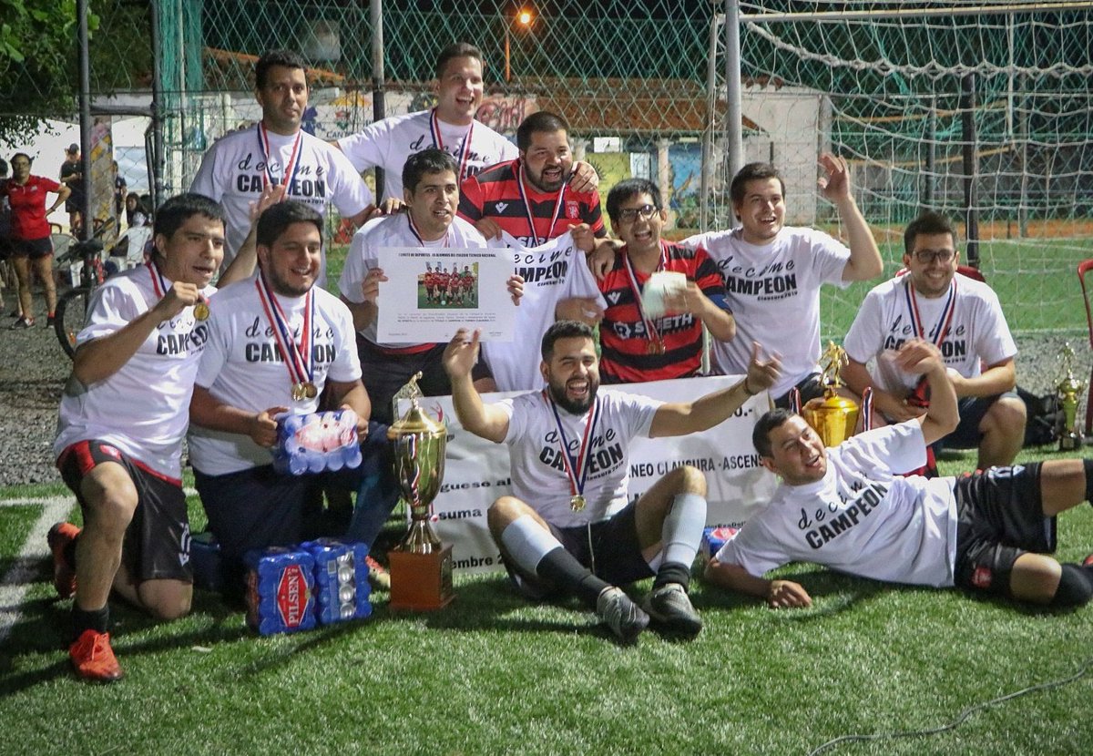 deportesCTN's tweet photo. 📸 @spartactn 

¡SALUD CAMPEÓN!

🏆 #Clausura2019 
🥈 #Ascenso 

#ElMejorExaDelPais #SomosNosotros https://t.co/T7hV5Tkl9O
