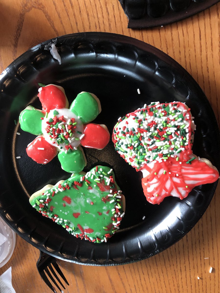 Michael Espinoza (@michael01357312) on Twitter photo Chili’s centennial park cookie decorating thank you Arron and kimi for making our Christmas week special for our team:) <a href="/Awil5ml/">Aaron Wilcox</a> <a href="/kimichilis/">Arquimides</a> #chilislove Chili’s centennial park cookie decorating thank you Arron and kimi for making our Christmas week special for our team:) <a href="/Awil5ml/">Aaron Wilcox</a> <a href="/kimichilis/">Arquimides</a> #chilislove