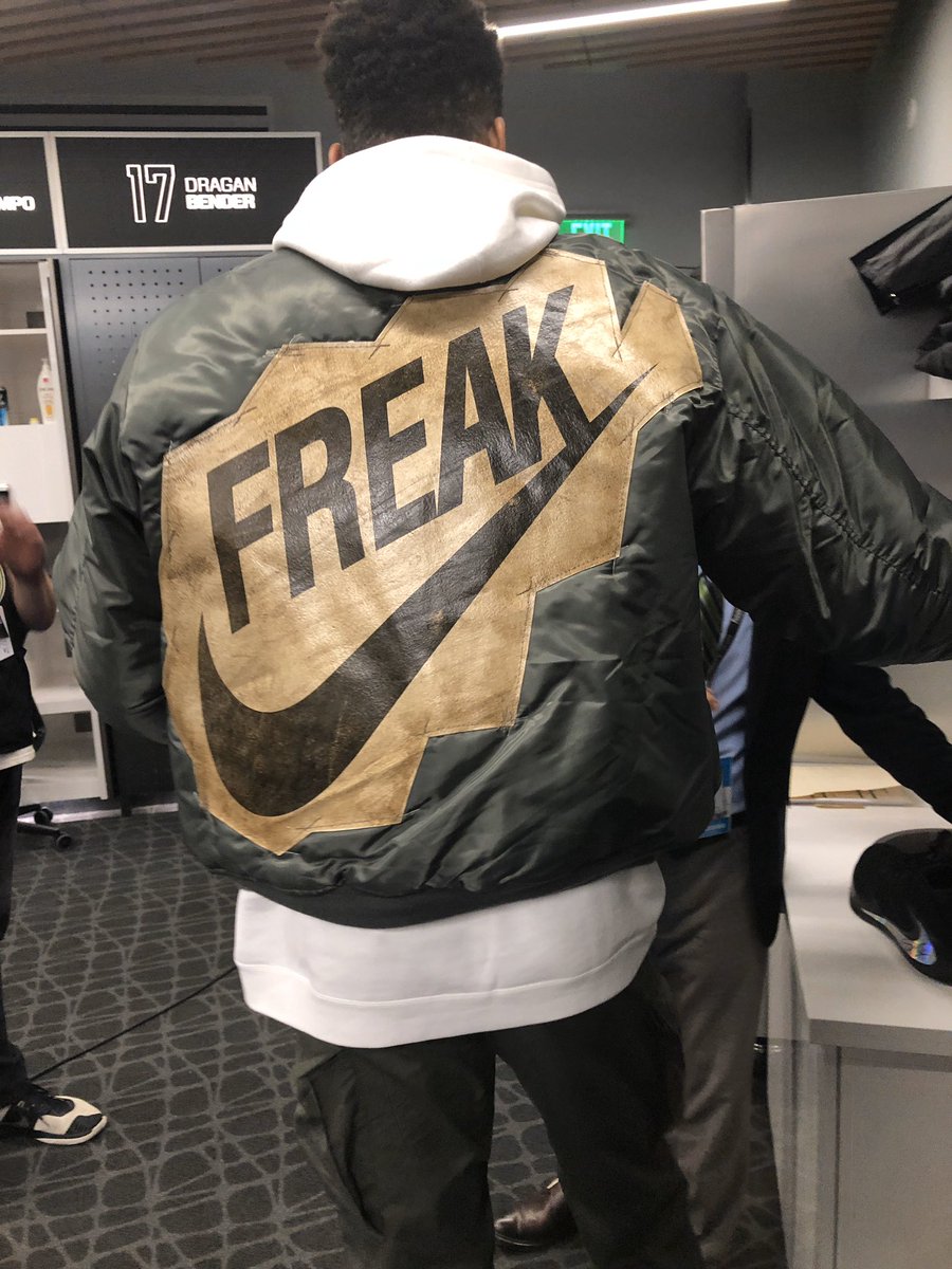 giannis antetokounmpo jacket