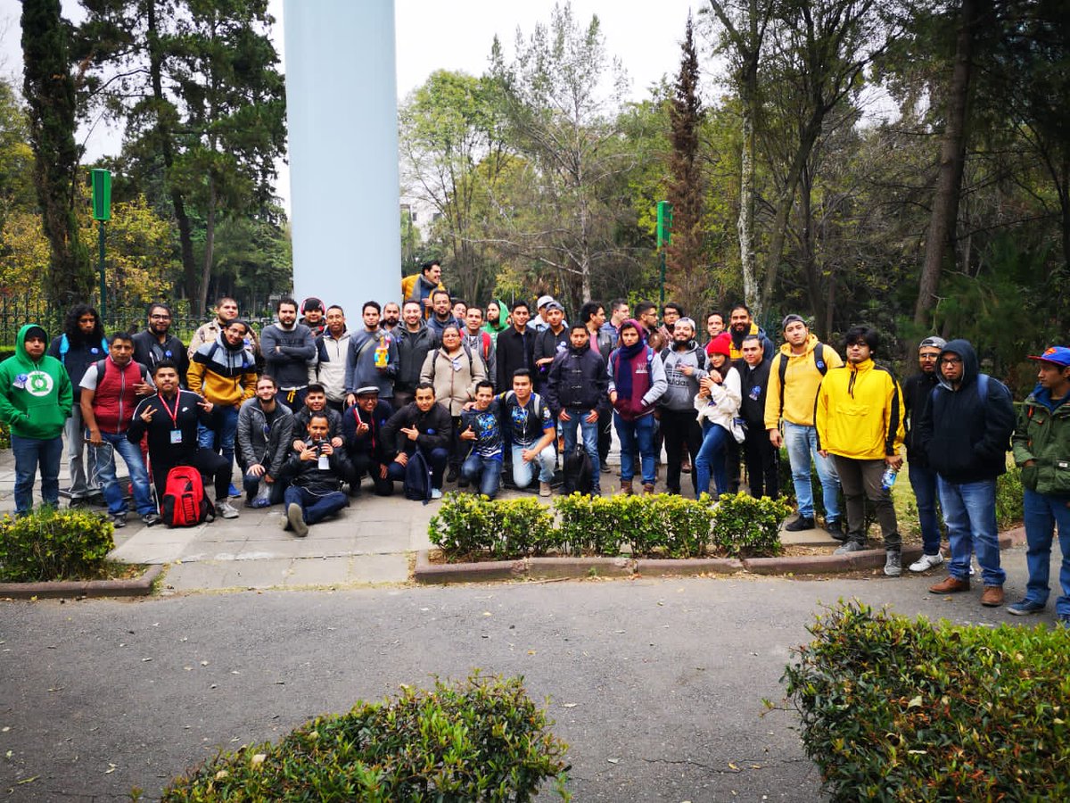 LegionCalavera's tweet photo. Gracias a todos los asistentes...por acompañarnos en este torneo junto a @PvPutazos y en especial a las comunidades que hicieron posible esta convivencia.
@ideario3d Gracias por tu colaboración
#CopaAtemporal #TheSilphRoad #TimeleesCup #PokemonGo #ParqueHundido https://t.co/yW5mqELESE