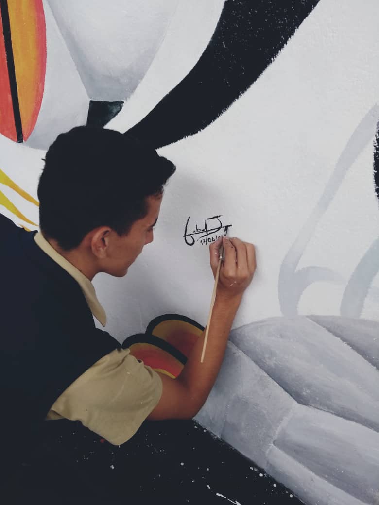 Gabriel17712308's tweet photo. Mural sobre el deporte!!! ⚽🏀🏐🎾
Hecho con fondo blanco en la institución educativa Colegio Armando Reverón ubicado en Táriba estado Táchira. 
Materiales:
- Pinturas al frío
- Pintura en Aceite
- Pinceles de distintos tamaños
- Escalera #mural #deportes #muralsobrelosdeported https://t.co/QM4VMgoIPJ