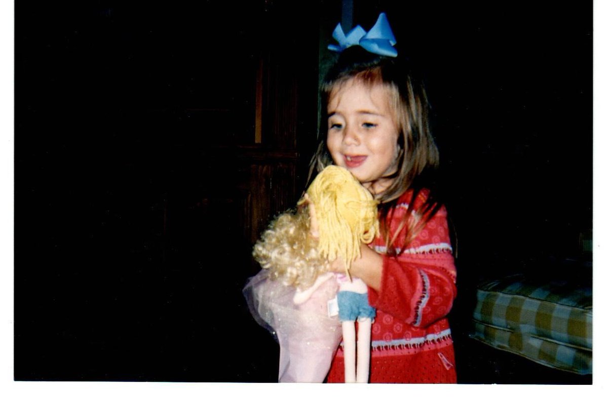 Shankles_Jack's tweet photo. Happy 18th Birthday to the only girl that I have ever dug for worms with. I love you Blair and I am so very proud of you!! https://t.co/8WJGEQZY2q