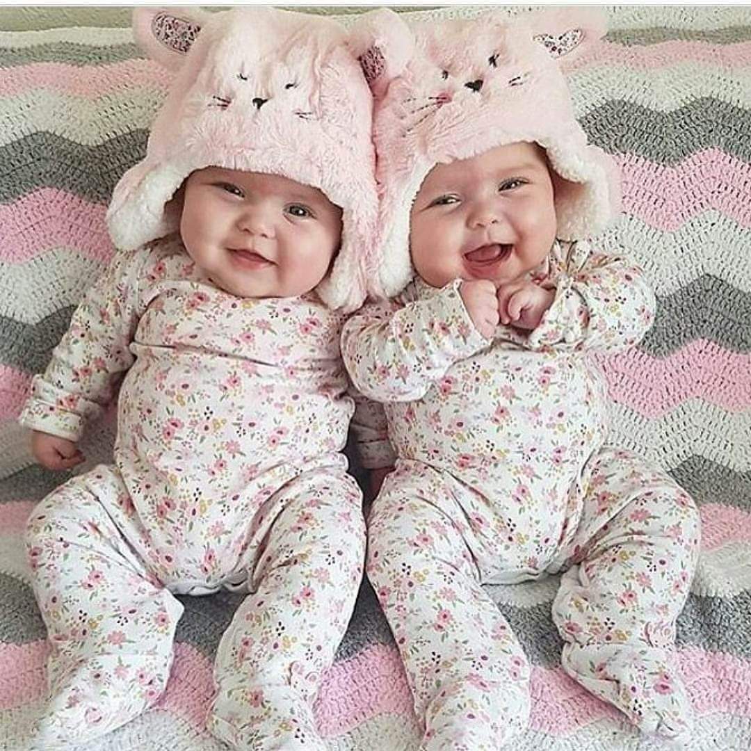 rayitastyles69's tweet photo. Tw__: Buenas noches 🌙 https://t.co/fMBY1QznpQ
