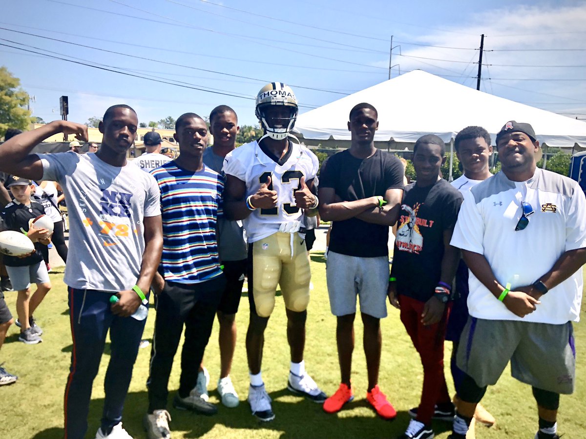 Aug 💜💛 WO’s with the 🐐 
Congratulations @Cantguardmike on the record‼️Can’t hide the grind!💪🏾
#WhoDat
#WideOuts 
@_DC4k @lah_d3 @_Tee_3_ @ttherealmall_ @kmathieu_