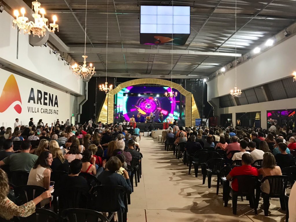 sebaboldrini's tweet photo. 30º Edición de la Fiesta del Deporte #Falucho2019 #VillaCarlosPaz
Felicitaciones a todos los deportistas por su esfuerzo y dedicación.

@munivcp @EstebanAviles @DeportesCba @DestinoCordoba @SecTurismoVCPaz https://t.co/29AXJZJUGi