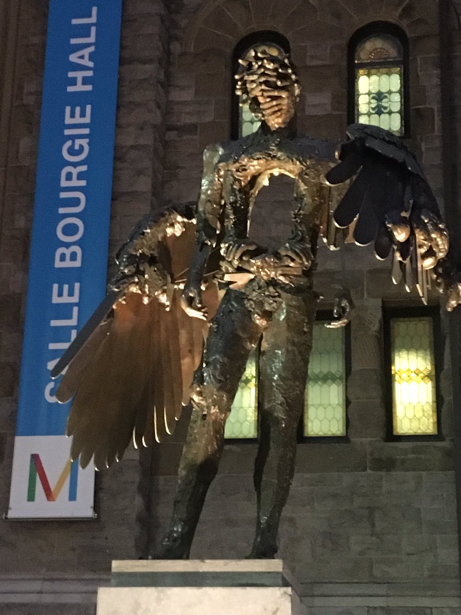 doesnotcompute's tweet image. ?
#vicsfaceholes @VicBergerIV