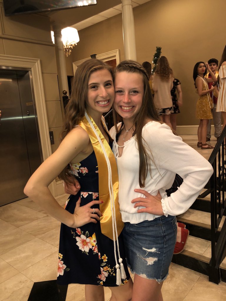 cbenson2001's tweet photo. Happy Birthday shelbs💛 hope you had the best day in FL celebrating!! bring back some sunshine, I love you!!😚 https://t.co/z3bkn7hMYA