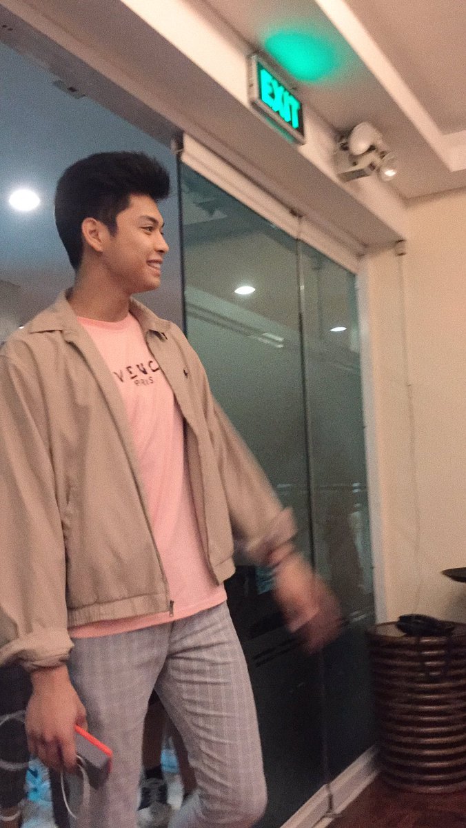 sungiefairies's tweet photo. hella heart eyes for ya babe @_ricciiirivero https://t.co/itrVDkIjmR