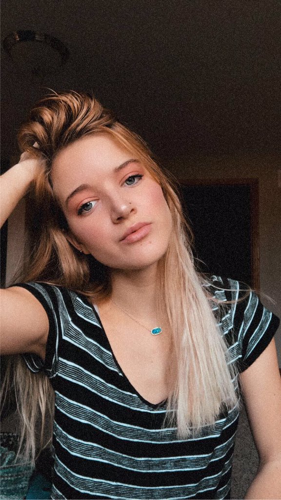 i changed my hair 4 times in 2019🤷🏼‍♀️🦋✨#workinprogress