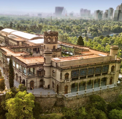 ProChapultepec's tweet photo. ¿En qué otro Parque urbano del mundo hay un Castillo como este? @ChapultepecCDMX es único.
#ElBosqueEsTuBosque
#SoyProBosque
#granparqueurbano2019🥇
Foto: @eloscardz https://t.co/nw8Ed6I735