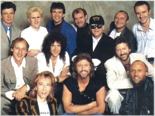   Happy Birthday in heaven Maurice & Robin Gibb!!    