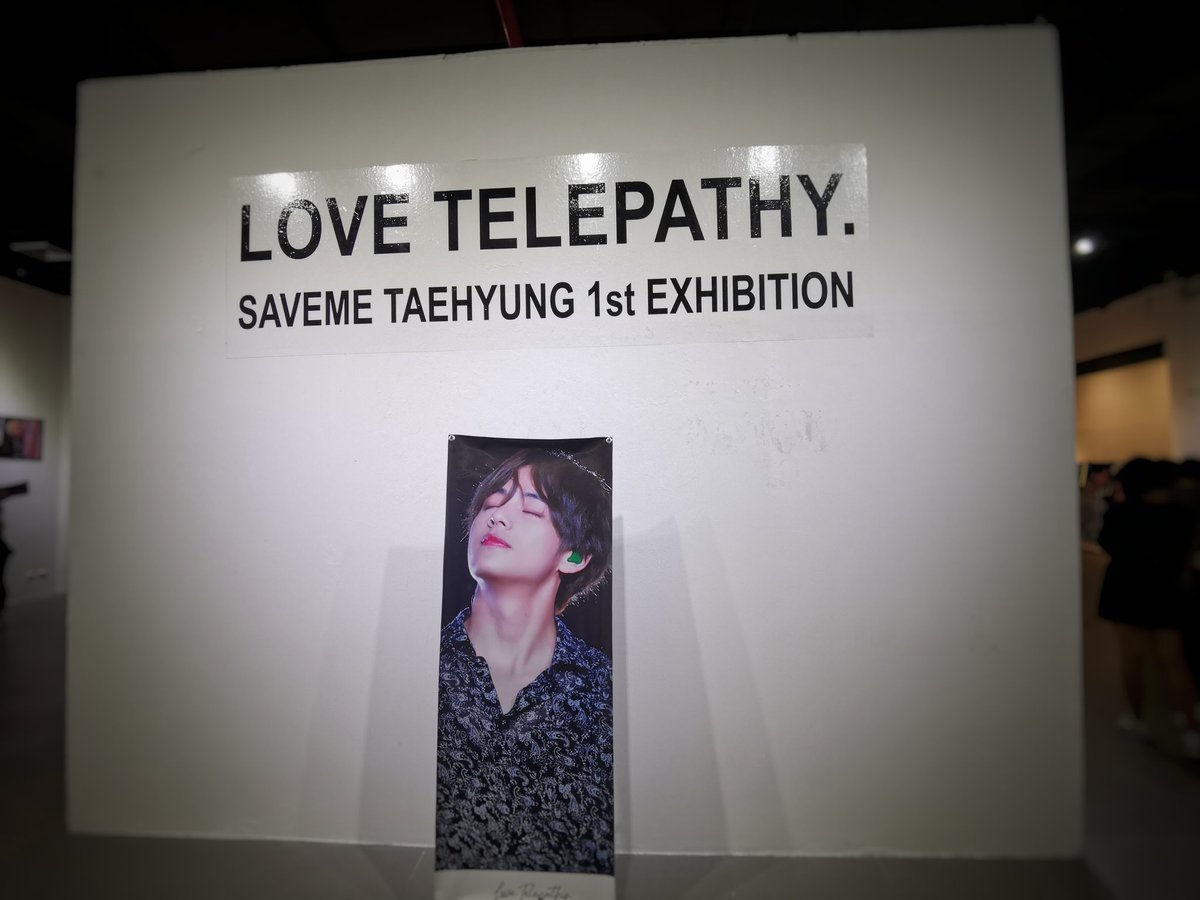 WHisQuestion's tweet photo. ขอขอบคุณมาส @SAVEME_TAEHYUNG ที่คอยบันทึกช่วงเวลาและความรักที่มีต่อแทฮยองขึ้นมาเป็นนิทรรศการนี้นะคะ เป็นงานที่อบอุ่นมากค่ะ รับรู้ถึงความรักที่ทุกคนมีให้แทเลยค่ะ เดินวนๆชมรูปในงานจนเกือบจบงานเลยค่ะ หวังว่าจะมีโอกาสจัดงานแบบนี้ขึ้นอีก จะมาร่วมอีกครั้งให้ได้เลยค่ะ 💜
#Lovetelepathy https://t.co/UBTuTFgq97