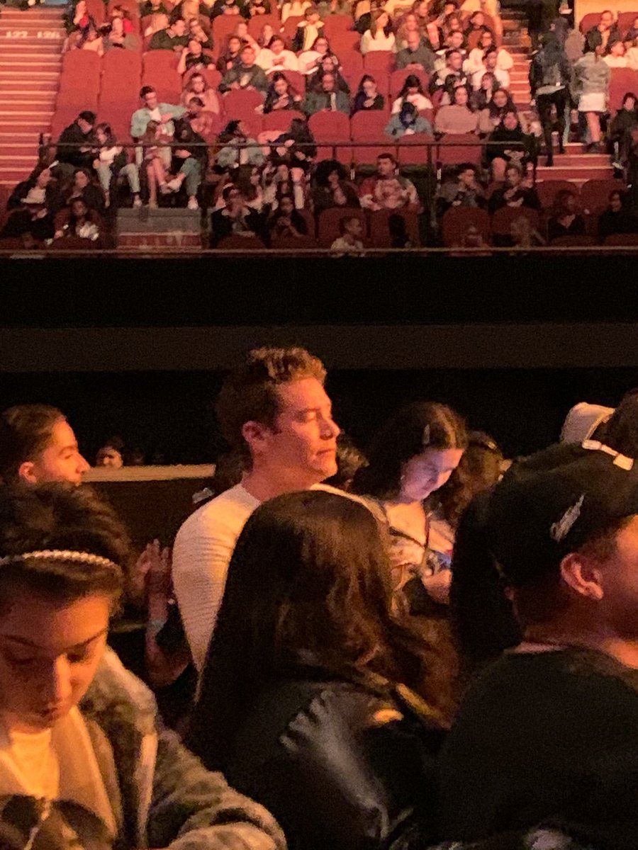 GrandeGhosted's tweet photo. COLLEEN AND KORY ARE HERE #swtinglewood #swtla https://t.co/TXpCCFTUV2