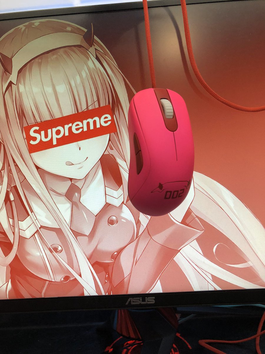 BoundInInfinity's tweet photo. What anime character should I put on a mouse next? #anime #zowie #gaming https://t.co/nmA4ONEgie