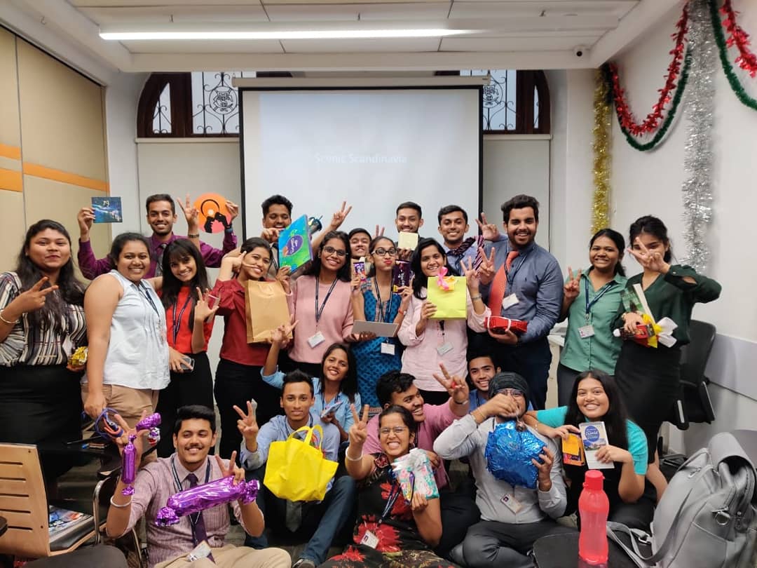 centreoflearnin's tweet photo. Few moments from COL Christmas celebration!
#thomascookcentreoflearning  #thomascookindia  #allabouttravel #tci #tccol #col #colstudents #collife #centreoflearning #lasteventoftheyear2019 #colcelebration  #mumbaicelebration #mumbaibatch #xmas2019 #christmascelebration #fun https://t.co/hGtB8U7kIo
