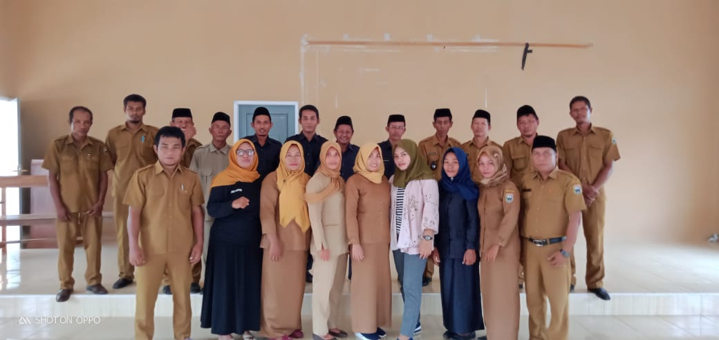 Muhamma01226586's tweet photo. Bersama membangun desa menjadikan desa maju dan mandiri. Masyarakat merasakan hidup di desa nyaman dan tentram.
#DesaSurga
#TPPISulteng
@halimiskandarnu
@anwsanusi
@imansyukri 
@taufikmadjid71
@fachrilabalado
@tpp_kemendes https://t.co/36hrzwHPdP