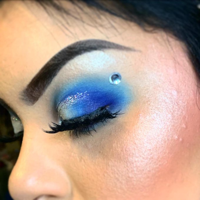 #blueblood thank you for never letting me down ❄️💙❄️ @JeffreeStar @ABHcosmetics @juviasplace @MorpheBrushes<a href="/tag/blueblood"class="tags">#blueblood</a>