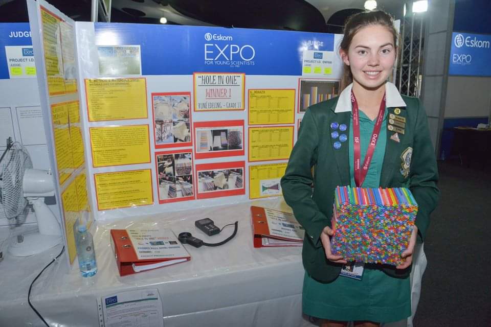 Exposcience's tweet photo. #MondayMotivation 2019 #EskomExpoISF Highlight: Runè Edeling from Eunice Girls School won the 4th award of USD$500 in the Physics and Astronomy category for her project at the Intel International Science and Engineering Fair #IntelISEF in the US! @Eskom_SA @Society4Science https://t.co/d6Yme15Efm